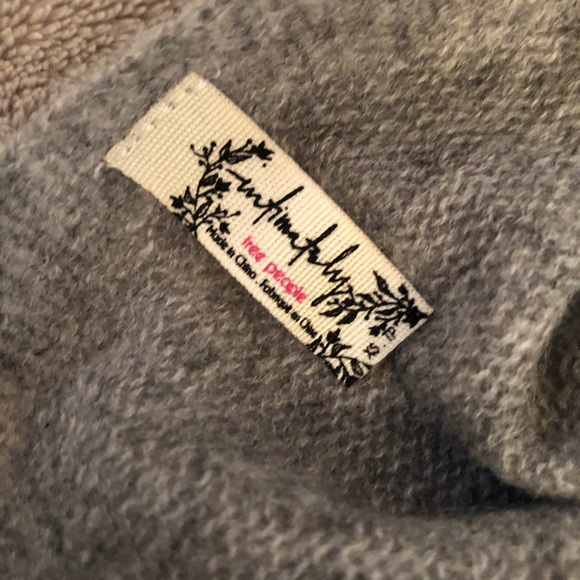 Free People Cashmere crop XS NWT - Picture 6 of 6